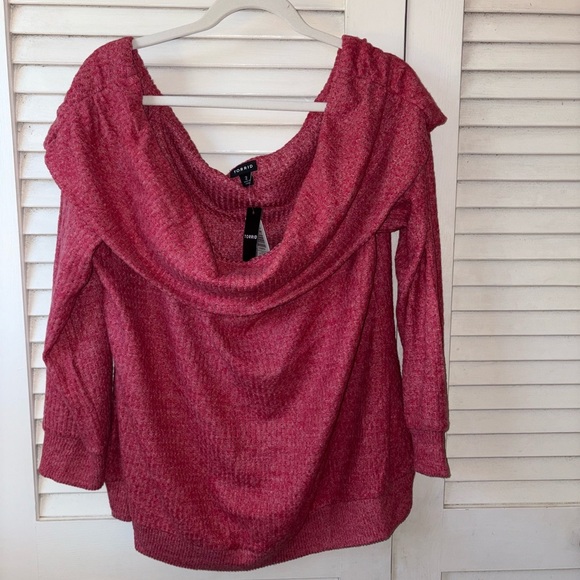 NWT Torrid Brushed Waffle Off Shoulder Long Sleeve Top Jester Red size 2X 18/20 - Picture 2 of 4